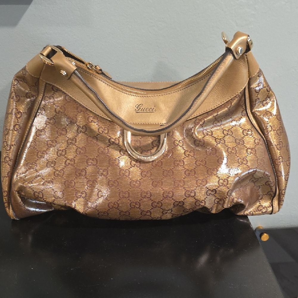 2009 Abbey D Ring Gucci Gold Women's Bag